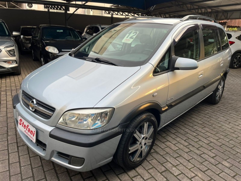 zafira 2.0 mpfi elite 8v flex 4p automatico 2012 feliz