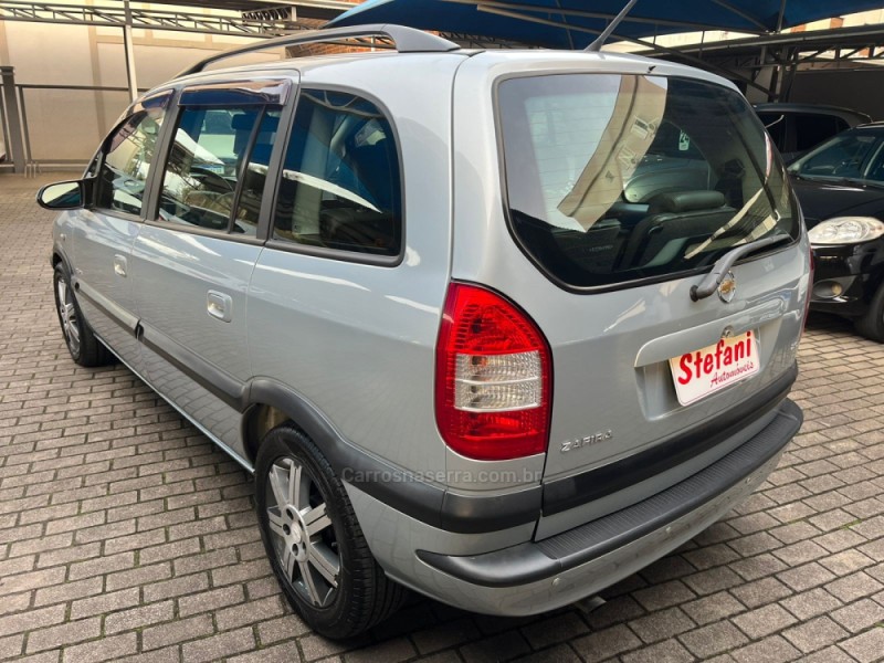 ZAFIRA 2.0 MPFI ELITE 8V FLEX 4P AUTOMÁTICO - 2012 - FELIZ