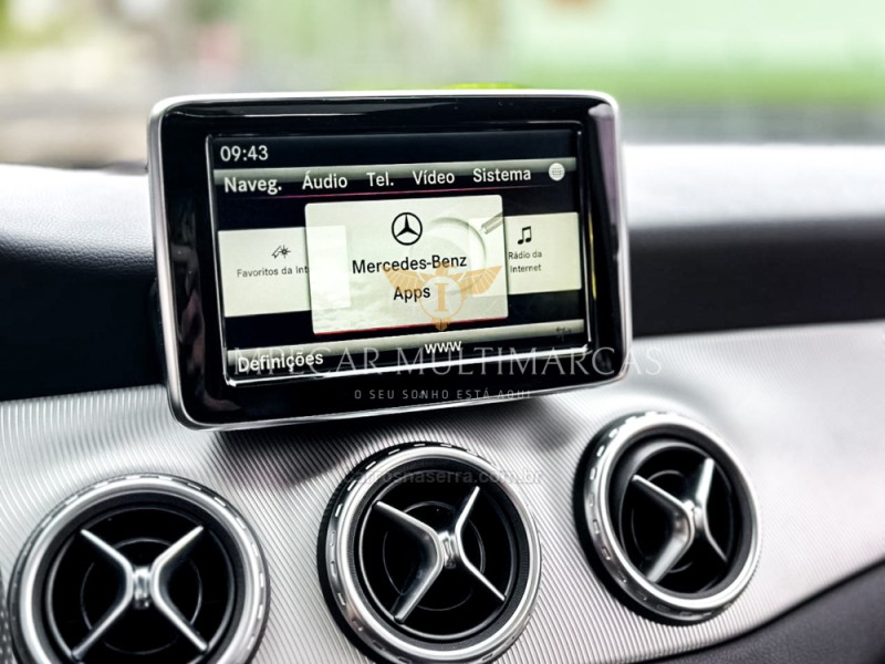 GLA 250 2.0 16V TURBO GASOLINA VISION 4P AUTOMÁTICO - 2015 - NOVO HAMBURGO