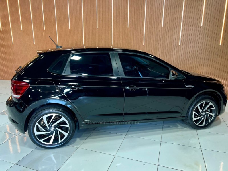 POLO 1.0	200 TSI HIGHLINE AUTOMÁTICO  - 2021 - SãO LEOPOLDO