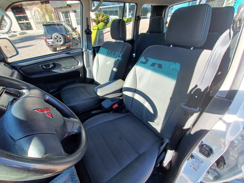 PAJERO TR4 2.0 4X2 16V 140CV FLEX 4P MANUAL - 2015 - FLORES DA CUNHA