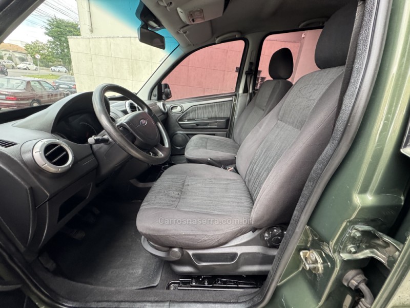 ECOSPORT 1.6 FREESTYLE 8V FLEX 4P MANUAL - 2009 - GARIBALDI