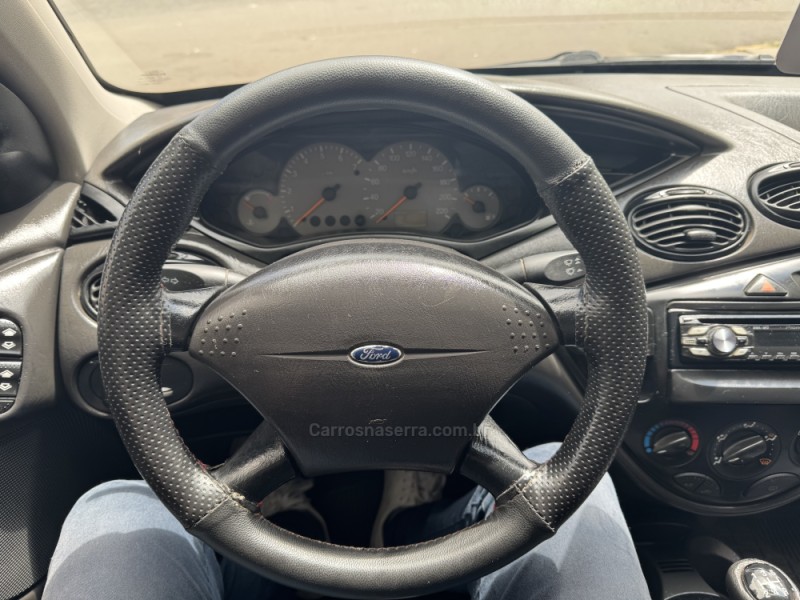 FOCUS 1.6 GLX 16V FLEX 4P MANUAL - 2004 - GARIBALDI
