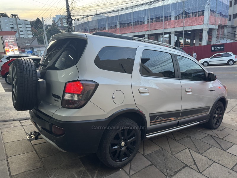 SPIN 1.8 8V ACTIV7 FLEX 5P AUTOMÁTICO - 2015 - GARIBALDI