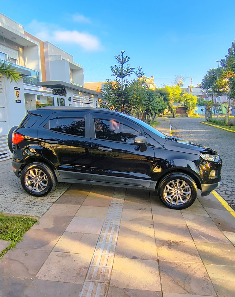 ECOSPORT 1.6 FREESTYLE 16V FLEX 4P AUTOMÁTICO - 2017 - FARROUPILHA