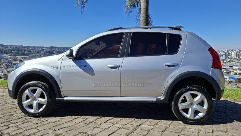 SANDERO 1.6 STEPWAY 16V FLEX 4P MANUAL - 2011 - CAXIAS DO SUL
