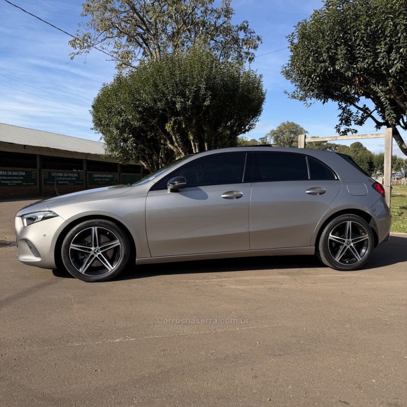 A 250 2.0 SPORT TURBO GASOLINA 4P AUTOMATIZADO - 2020 - VACARIA