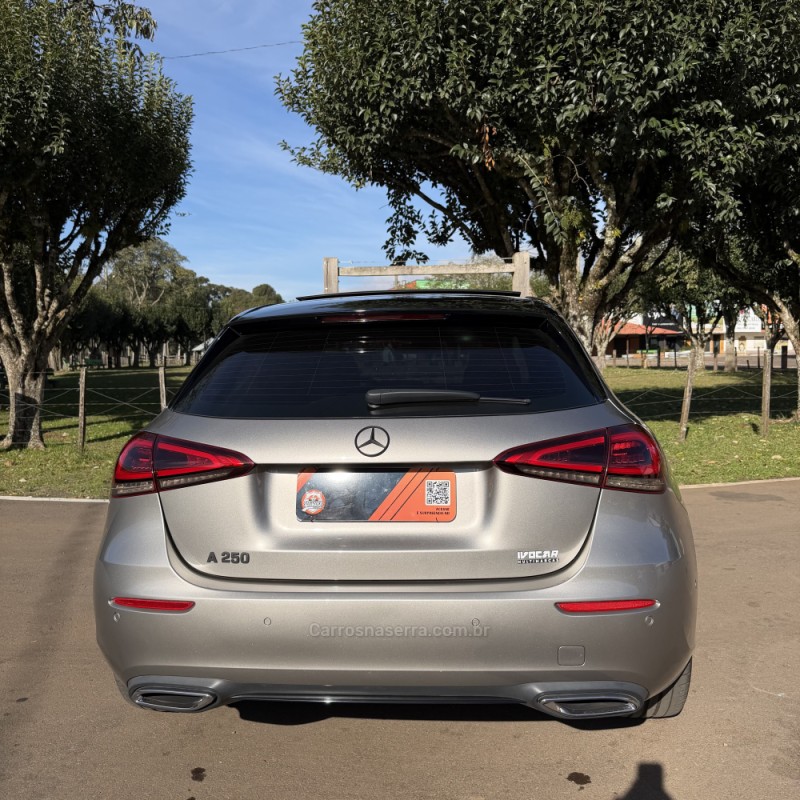 A 250 2.0 SPORT TURBO GASOLINA 4P AUTOMATIZADO - 2020 - VACARIA