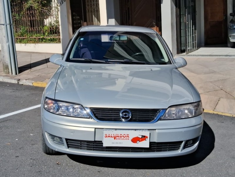 VECTRA 2.0 MPFI EXPRESSION 8V FLEX 4P MANUAL - 2005 - FLORES DA CUNHA