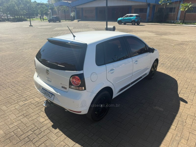 POLO 1.6 MI SPORTLINE 8V FLEX 4P AUTOMATIZADO - 2014 - BROCHIER