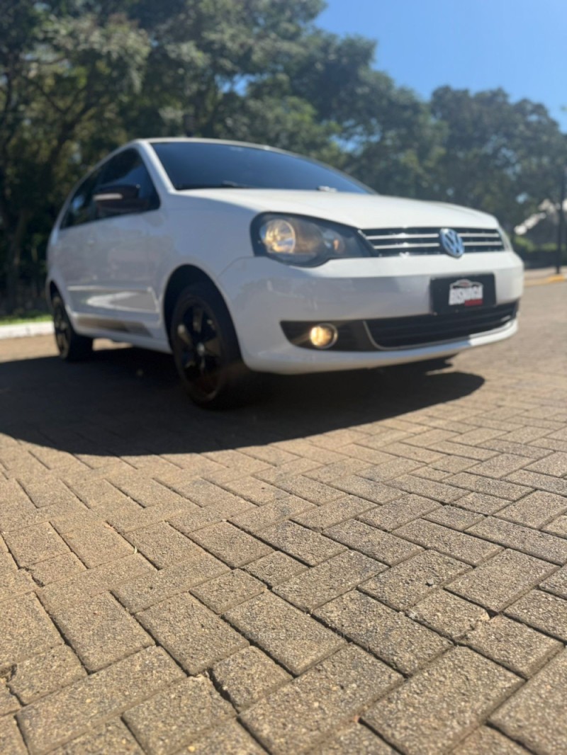 POLO 1.6 MI SPORTLINE 8V FLEX 4P AUTOMATIZADO - 2014 - BROCHIER