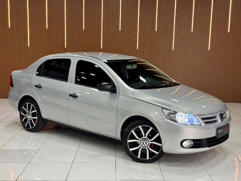 VOYAGE 1.0 MI 8V FLEX 4P MANUAL - 2009 - SãO LEOPOLDO