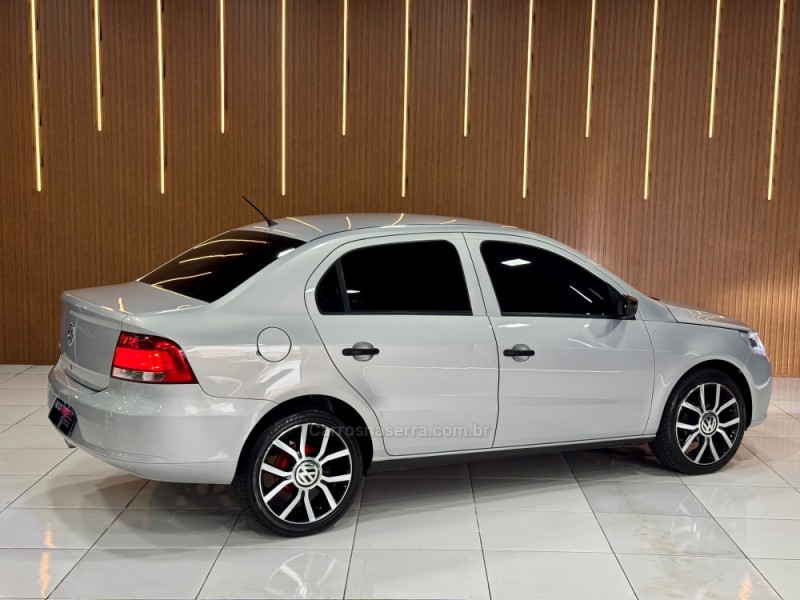 VOYAGE 1.0 MI 8V FLEX 4P MANUAL - 2009 - SãO LEOPOLDO