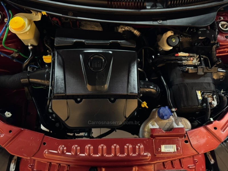 GRAND SIENA 1.6 MPI ESSENCE 16V FLEX 4P MANUAL - 2014 - SãO LEOPOLDO