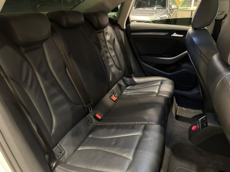A3 1.8 TFSI SEDAN AMBITION 16V 180CV GASOLINA 4P S TRONIC - 2016 - CAXIAS DO SUL