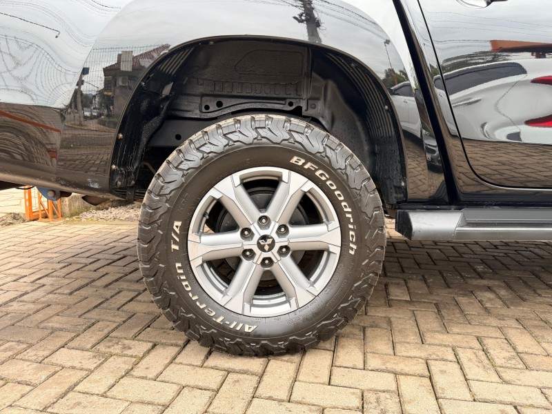 L200 TRITON 2.4 HPE-S SPORT 4X4 CD 16V DIESEL 4P AUTOMÁTICO - 2022 - TRêS COROAS