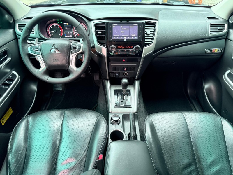L200 TRITON 2.4 HPE-S SPORT 4X4 CD 16V DIESEL 4P AUTOMÁTICO - 2022 - TRêS COROAS
