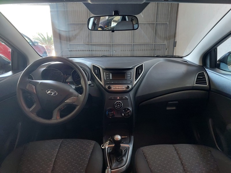 HB20 1.0 COMFORT 12V FLEX 4P MANUAL - 2017 - SãO SEBASTIãO DO CAí