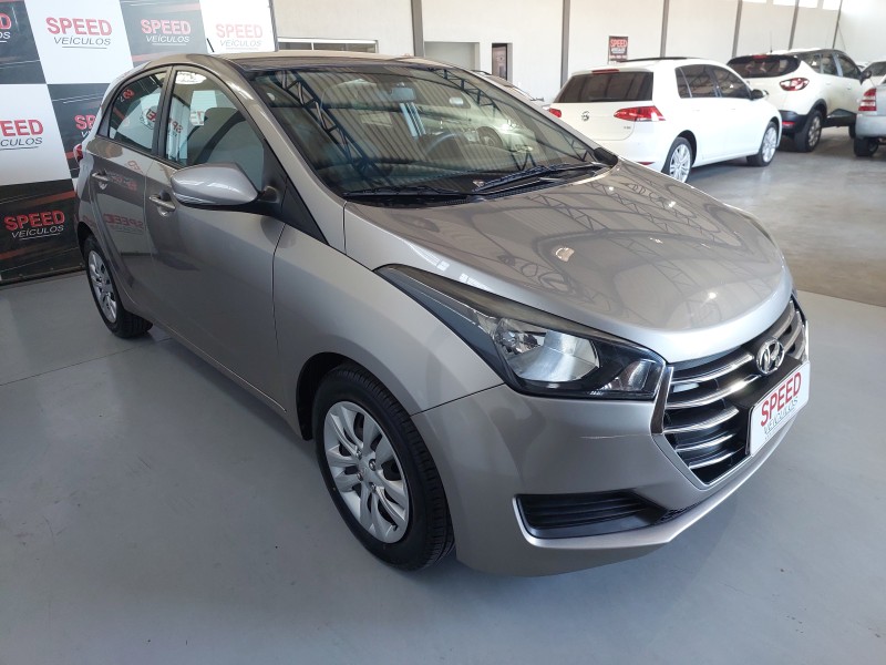HB20 1.0 COMFORT 12V FLEX 4P MANUAL - 2017 - SãO SEBASTIãO DO CAí