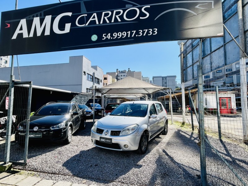 sandero 1.6 expression 8v flex 4p manual 2009 caxias do sul