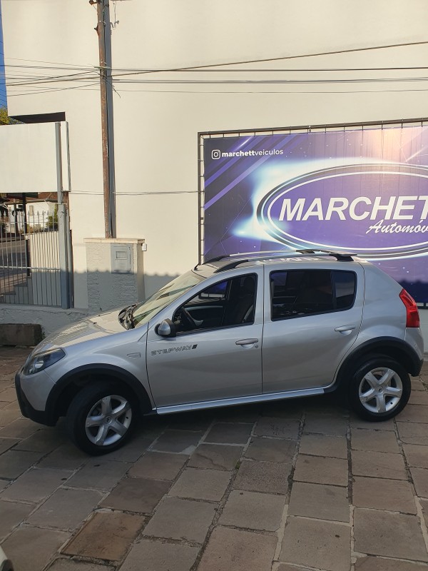 SANDERO 1.6 STEPWAY 16V FLEX 4P MANUAL - 2009 - CAXIAS DO SUL