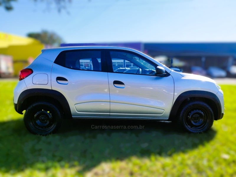 KWID 1.0 12V SCE FLEX ZEN MANUAL - 2024 - NOVO HAMBURGO