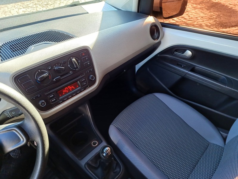UP 1.0 MPI MOVE UP 12V FLEX 4P MANUAL - 2016 - FLORES DA CUNHA