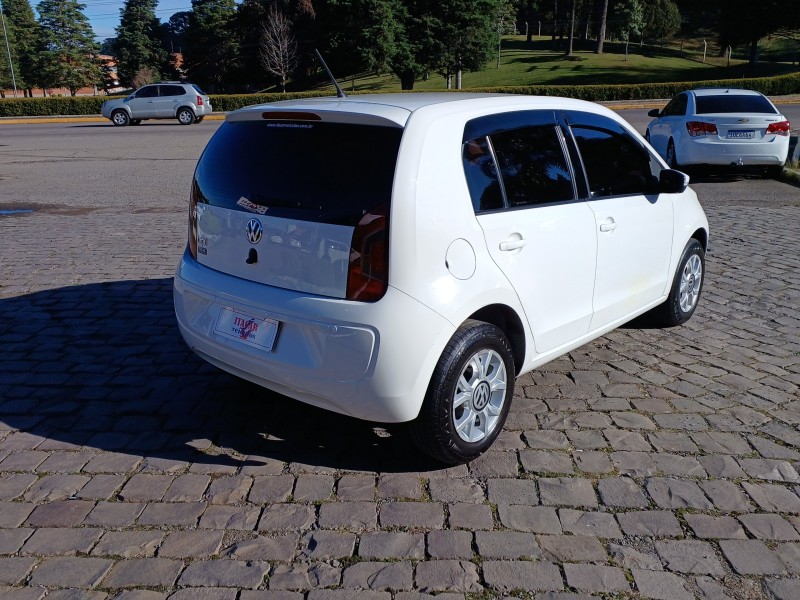 UP 1.0 MPI MOVE UP 12V FLEX 4P MANUAL - 2016 - FLORES DA CUNHA