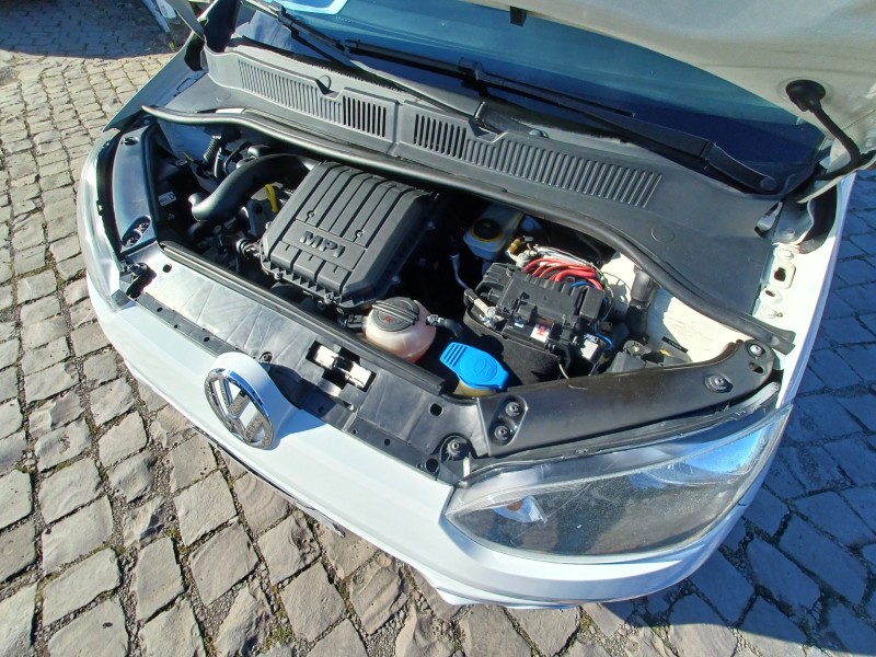 UP 1.0 MPI MOVE UP 12V FLEX 4P MANUAL - 2016 - FLORES DA CUNHA