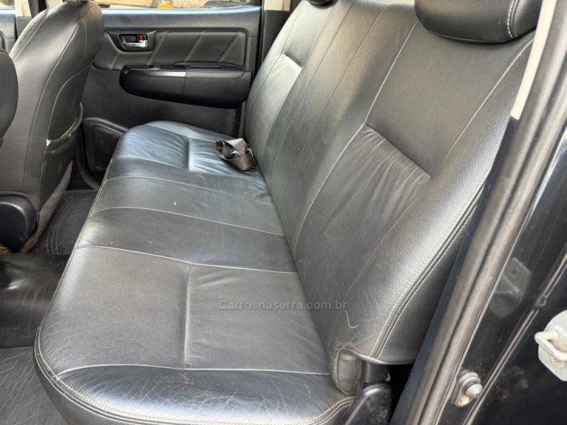 HILUX 3.0 SR 4X4 CD 16V TURBO INTERCOOLER DIESEL 4P AUTOMÁTICO - 2014 - IVOTI
