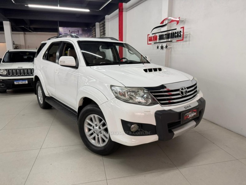 hilux sw4 3.0 srv 4x4 7 lugares 16v turbo intercooler diesel 4p automatico 2014 caxias do sul