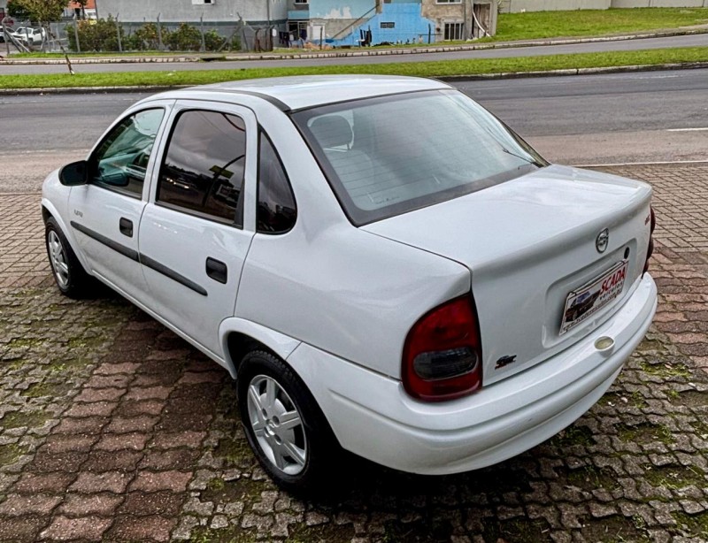 CORSA 1.0 MPFI CLASSIC SEDAN LIFE 8V FLEX 4P MANUAL - 2006 - CAXIAS DO SUL