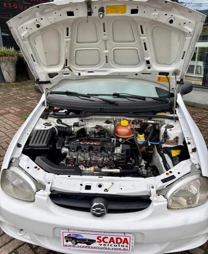 CORSA 1.0 MPFI CLASSIC SEDAN LIFE 8V FLEX 4P MANUAL - 2006 - CAXIAS DO SUL