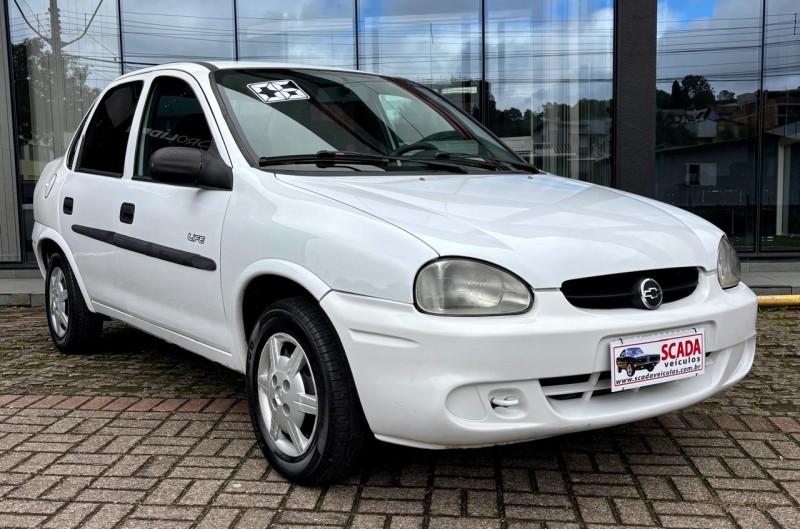 CORSA 1.0 MPFI CLASSIC SEDAN LIFE 8V FLEX 4P MANUAL - 2006 - CAXIAS DO SUL