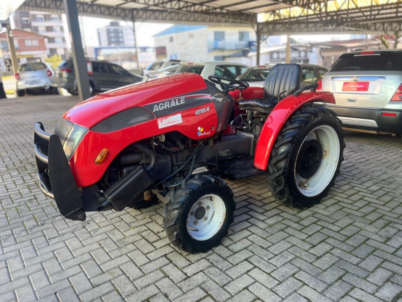 trator 4118.4  2014 caxias do sul