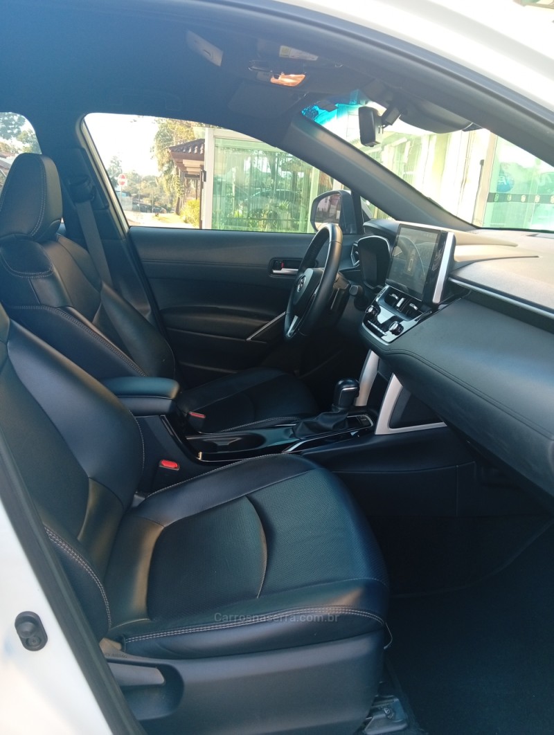 COROLLA 2.0 CROSS XRE 16V FLEX 4P AUTOMÁTICO - 2023 - PASSO FUNDO