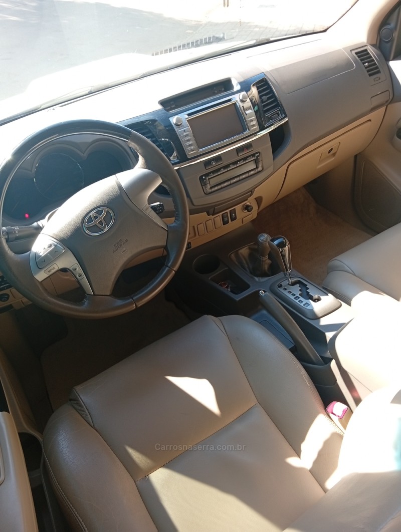 HILUX SW4 3.0 SRV 4X4 16V TURBO INTERCOOLER DIESEL 4P AUTOMÁTICO - 2013 - PASSO FUNDO