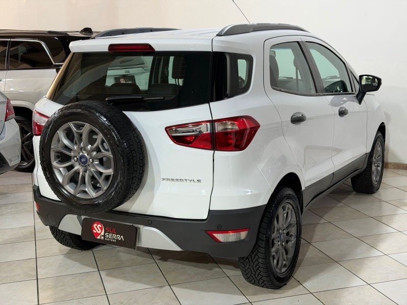ECOSPORT 1.6 FREESTYLE 16V FLEX 4P MANUAL - 2014 - CAXIAS DO SUL