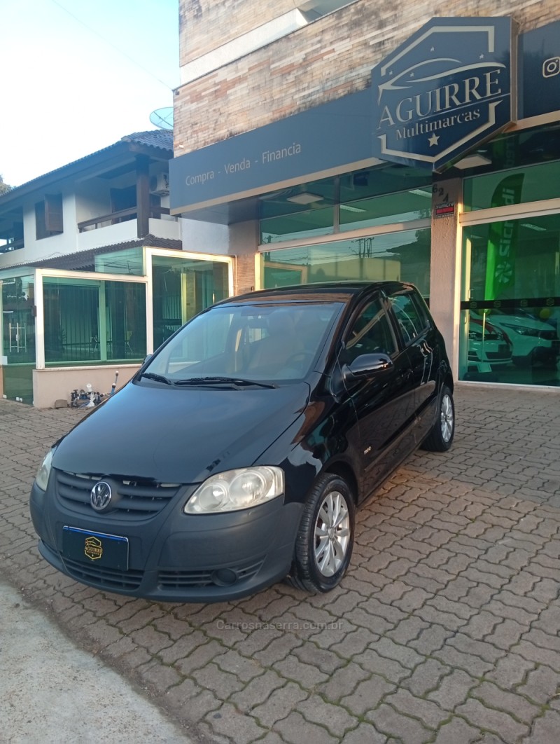FOX 1.0 MI TRENDLINE 8V FLEX 4P MANUAL - 2010 - PASSO FUNDO