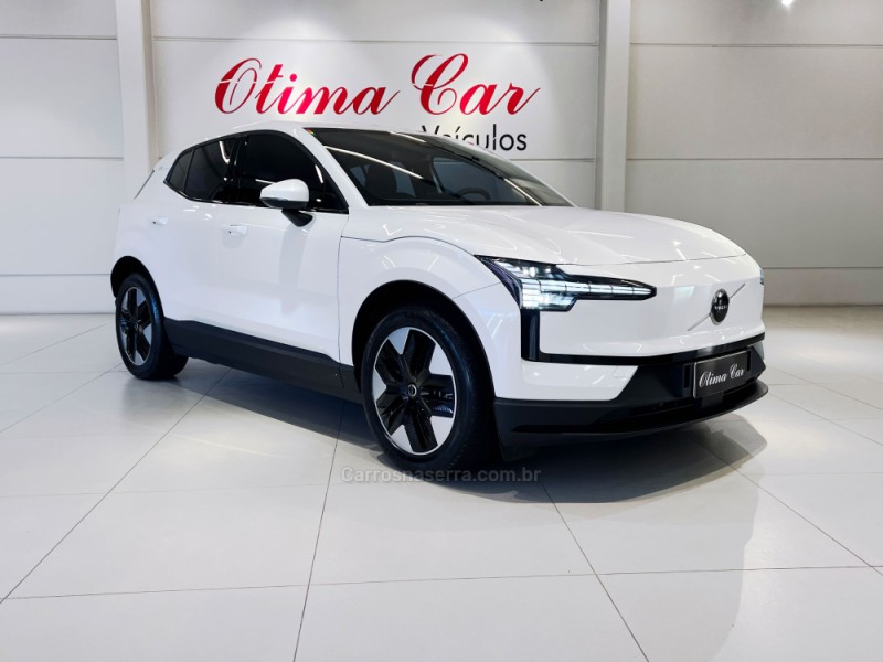 EX30 CORE EXTENDED RANGE - 2024 - FLORES DA CUNHA