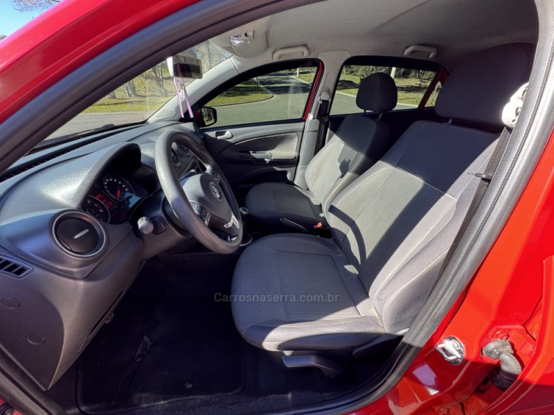 VOYAGE 1.0 MI CITY 8V FLEX 4P MANUAL - 2013 - GRAMADO