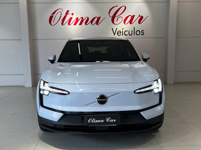 EX30 ULTRA EXTENDED RANGE - 2024 - FLORES DA CUNHA