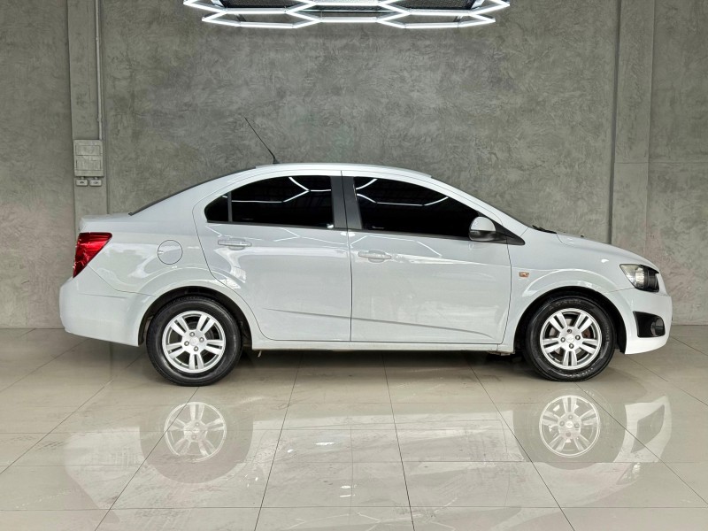 SONIC 1.6 LT SEDAN 16V FLEX 4P AUTOMÁTICO - 2013 - CAXIAS DO SUL