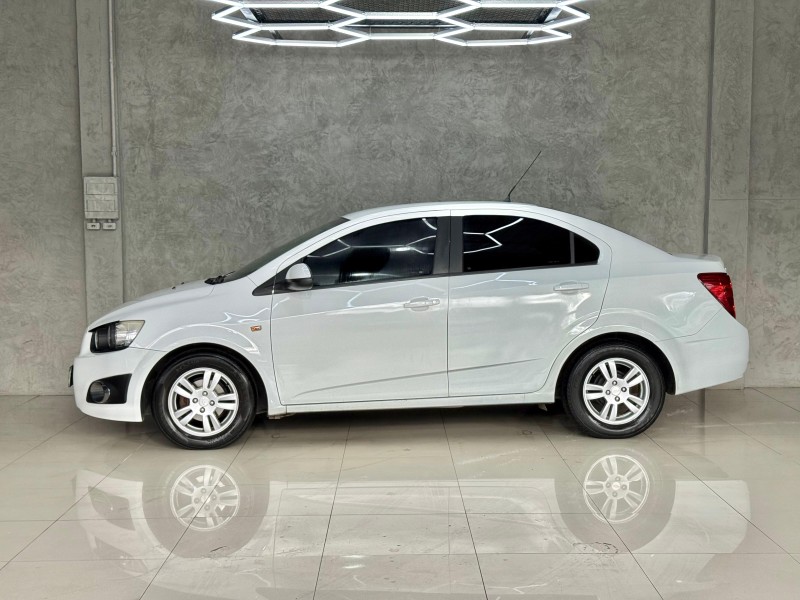 SONIC 1.6 LT SEDAN 16V FLEX 4P AUTOMÁTICO - 2013 - CAXIAS DO SUL