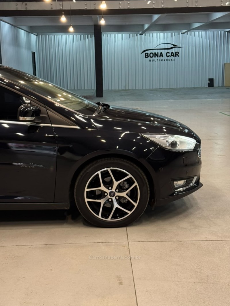 FOCUS 2.0 TITANIUM PLUS HATCH 16V FLEX 4P AUTO - 2016 - CAXIAS DO SUL