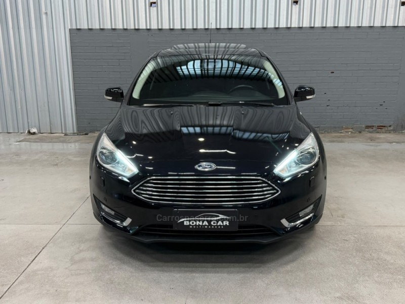 FOCUS 2.0 TITANIUM PLUS HATCH 16V FLEX 4P AUTO - 2016 - CAXIAS DO SUL