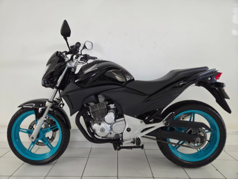 CB 300R  - 2010 - CAXIAS DO SUL