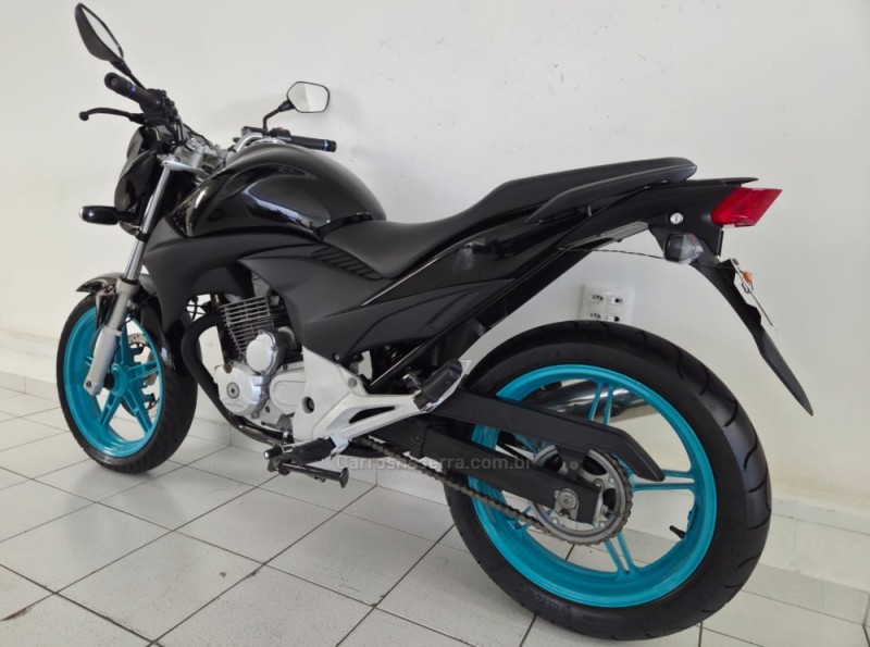CB 300R  - 2010 - CAXIAS DO SUL