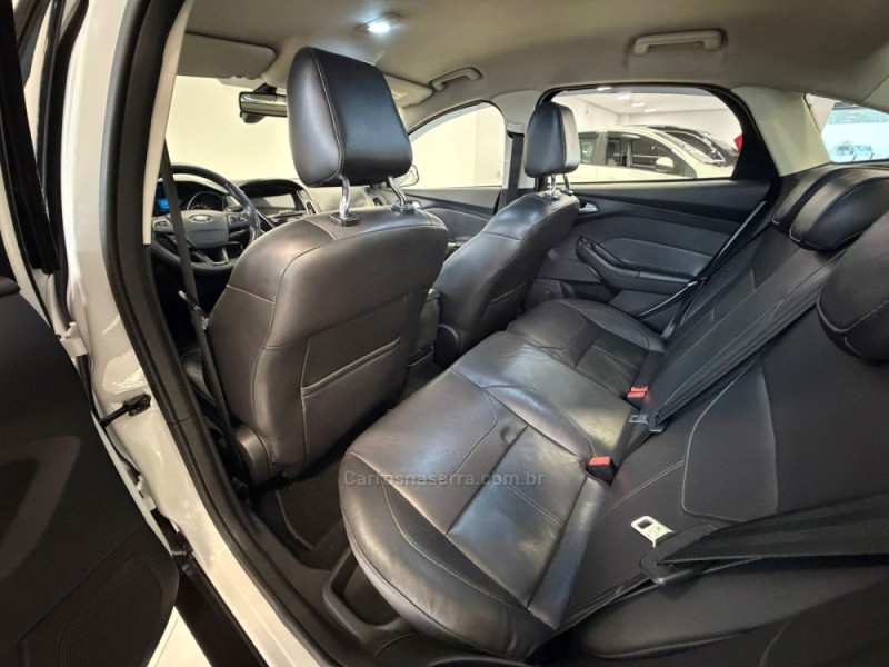 FOCUS 2.0 SE SEDAN 16V FLEX 4P AUTOMÁTICO - 2016 - BENTO GONçALVES