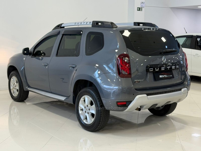 DUSTER 1.6 DYNAMIQUE 4X2 16V FLEX 4P MANUAL - 2016 - BENTO GONçALVES